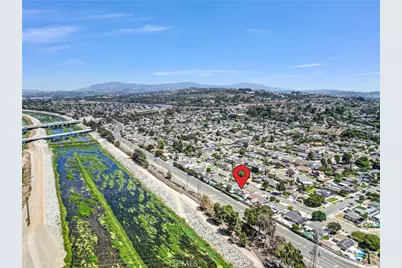 1517 E Riverview, Orange, CA 92865 - Photo 32