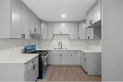 1329 W 88th, Los Angeles, CA 90044 - Photo 28