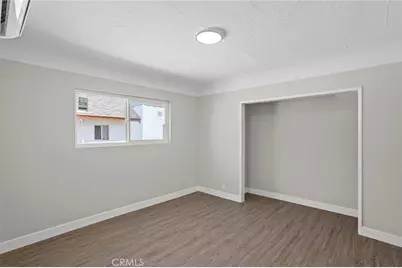 1329 W 88th, Los Angeles, CA 90044 - Photo 16
