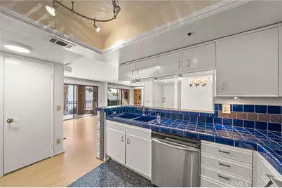 35 Linden, Long Beach, CA 90802 - Photo 16