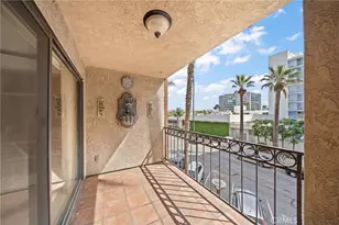 35 Linden, Long Beach, CA 90802 - Photo 22