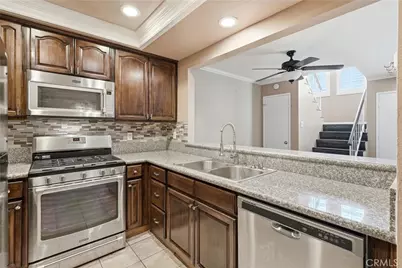 12105 Foster Road #2, Norwalk, CA 90650 - Photo 6