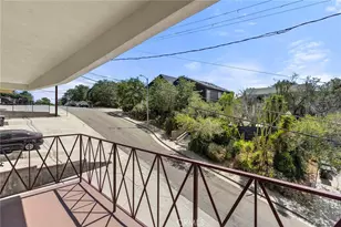 2017 Vestal Ave, Los Angeles, CA 90026 - Photo 14