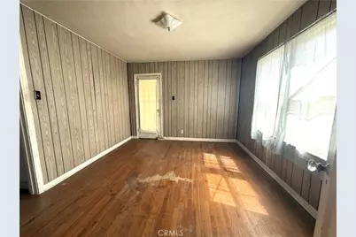 2211 W 79th Street, Inglewood, CA 90305 - Photo 10