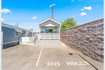4925 Holly, Long Beach, CA 90805 - Photo 2