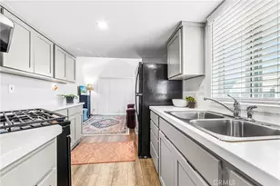 4925 Holly, Long Beach, CA 90805 - Photo 28
