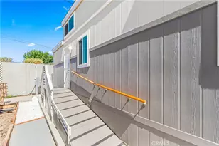 4925 Holly, Long Beach, CA 90805 - Photo 8