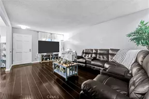 943 W Lamark Ln, Anaheim, CA 92802 - Photo 8