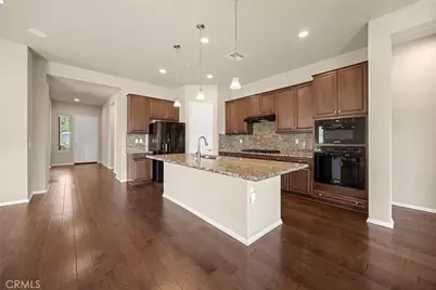 1410 Corte Alamonte, Hemet, CA 92545 - Photo 6