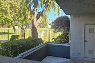18292 Parkview Ln, Huntington Beach, CA 92648 - Photo 10