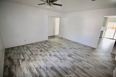 42809 Alexo Drive, Lancaster, CA 93536 - Photo 4