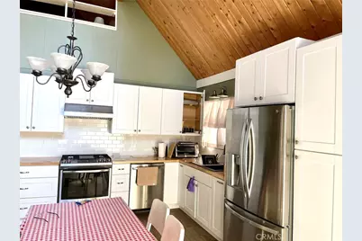 521 Grass Valley Road, Lake Arrowhead, CA 92352 - Photo 8