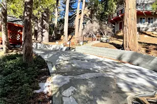 521 Grass Valley Rd, Lake Arrowhead, CA 92352 - Photo 4