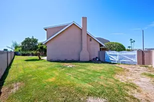 5242 Del Este Cir, La Palma, CA 90623 - Photo 46