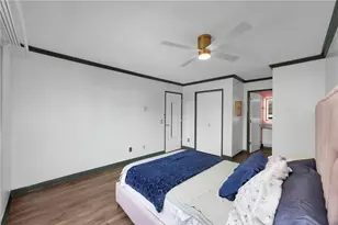 1351 N Orange Dr, Los Angeles, CA 90028 - Photo 18