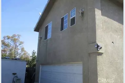 11717 Holmes, Los Angeles, CA 90059 - Photo 2
