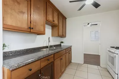 1007 Lewis Avenue, Long Beach, CA 90813 - Photo 6