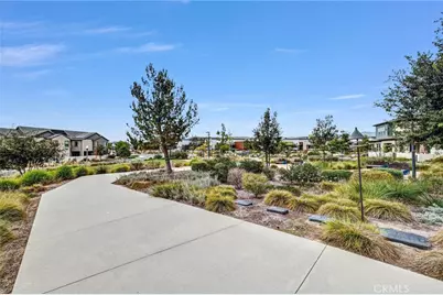 105 Baluster, Irvine, CA 92618 - Photo 32