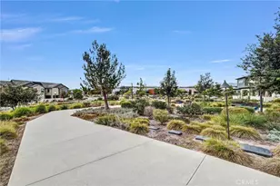 105 Baluster, Irvine, CA 92618 - Photo 32