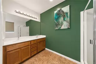 11916 Manzanilla Ln, Los Angeles, CA 90047 - Photo 20