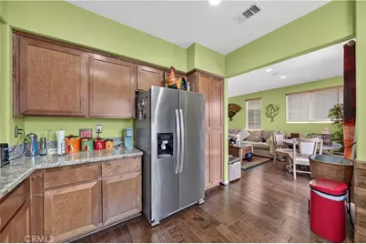 11916 Manzanilla Lane, Los Angeles, CA 90047 - Photo 16