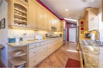 39147 Cedar Dell, Fawnskin, CA 92333 - Photo 10