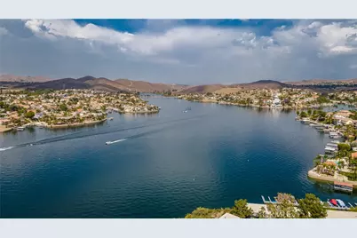 24180 Cruise Circle Drive, Canyon Lake, CA 92587 - Photo 54