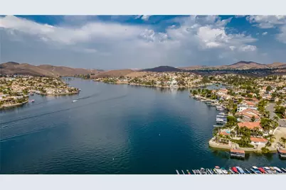24180 Cruise Circle Drive, Canyon Lake, CA 92587 - Photo 56