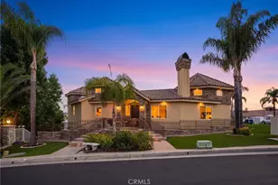 29710 Buggywhip Ct, Canyon Lake, CA 92587 - Photo 2