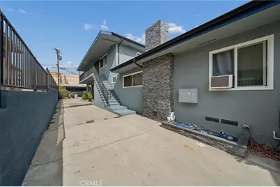 11617 Acacia, Hawthorne, CA 90250 - Photo 4