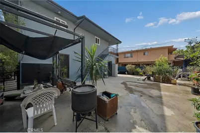 11617 Acacia, Hawthorne, CA 90250 - Photo 6
