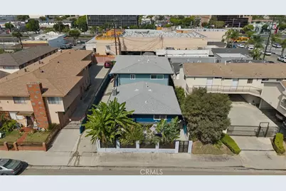 11617 Acacia, Hawthorne, CA 90250 - Photo 8