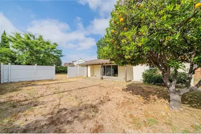 13192 Vener, Garden Grove, CA 92844 - Photo 16