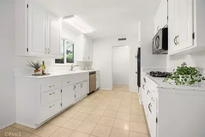 2017 Sudene, Fullerton, CA 92831 - Photo 8