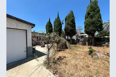1526 1st Street, La Verne, CA 91750 - Photo 2