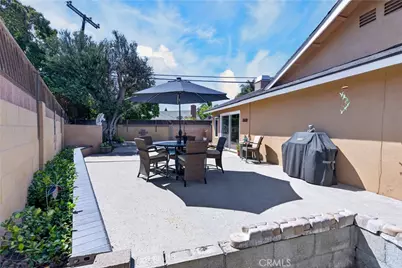 6832 Alexandria, Huntington Beach, CA 92647 - Photo 38
