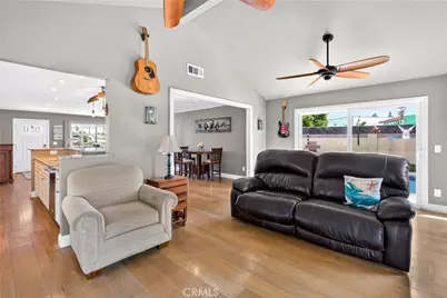 6832 Alexandria, Huntington Beach, CA 92647 - Photo 14