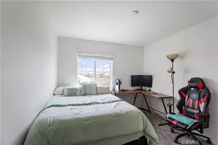 11892 Espola Pl, Victorville, CA 92392 - Photo 16
