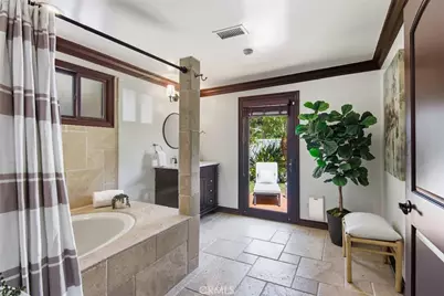 4221 E Massachusetts Street, Long Beach, CA 90814 - Photo 28
