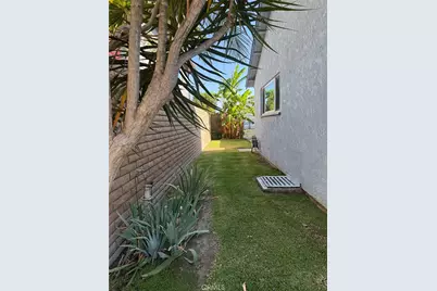 2864 W Monroe, Anaheim, CA 92801 - Photo 18