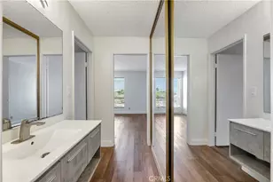5585 E Pacific Coast Hwy, Long Beach, CA 90804 - Photo 12