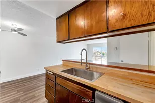 5585 E Pacific Coast Hwy, Long Beach, CA 90804 - Photo 8