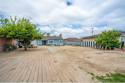 821 N Pauline, Anaheim, CA 92805 - Photo 6