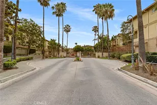 343 W Summerfield Cir, Anaheim, CA 92802 - Photo 44