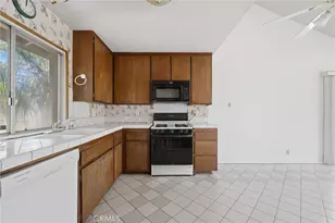18512 Kamstra, Cerritos, CA 90703 - Photo 6