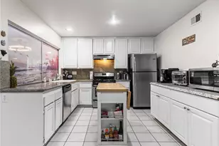 2216 Sequoia, Simi Valley, CA 93063 - Photo 8