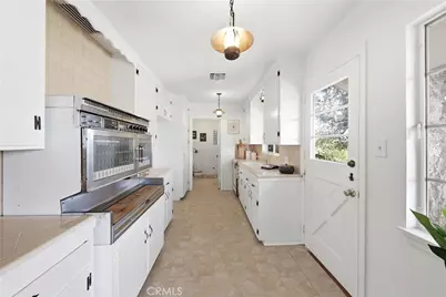 1566 Silverwood, Los Angeles, CA 90041 - Photo 20