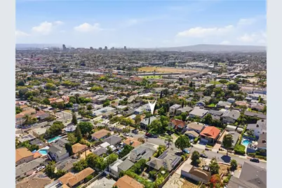 2043 Raymond, Signal Hill, CA 90755 - Photo 58