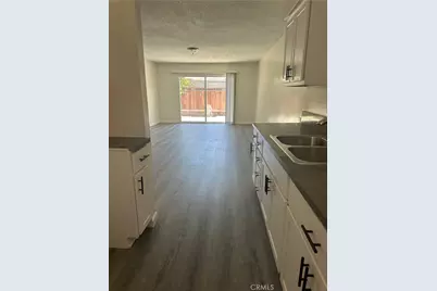1617 Cedar, Santa Ana, CA 92707 - Photo 4