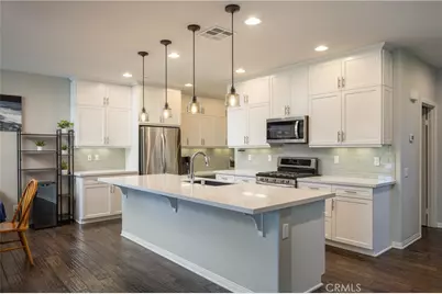 63 Origin, Irvine, CA 92618 - Photo 2